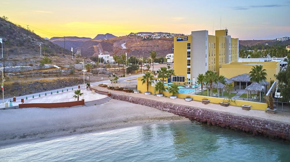 City Express By Marriott La Paz Extérieur photo