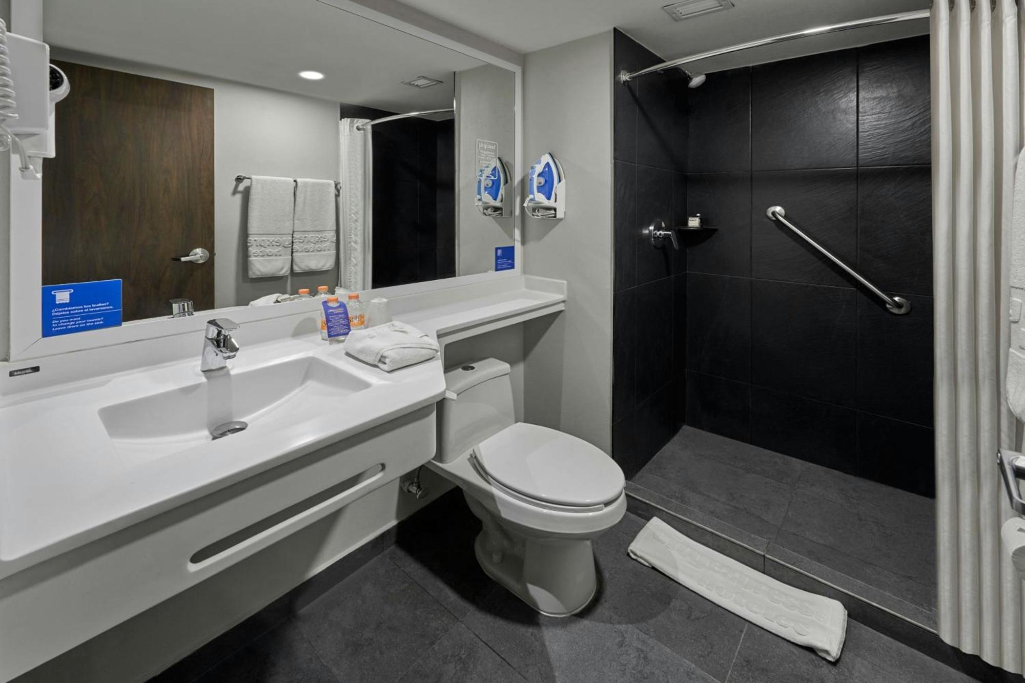 City Express By Marriott La Paz Extérieur photo